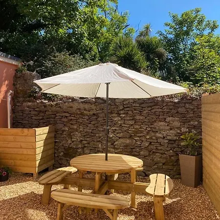 別荘 The Colony Townhouse ディングル